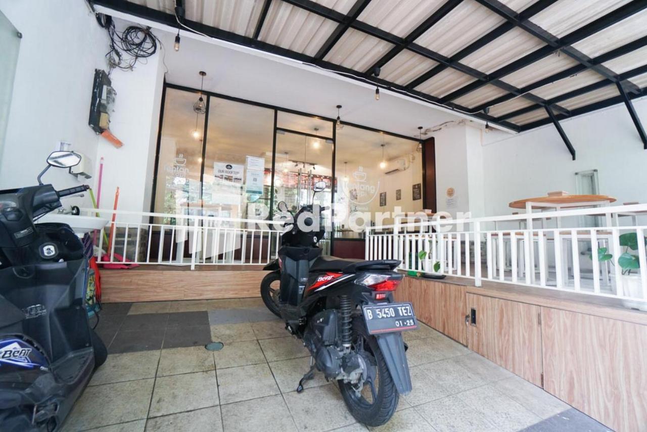 ג'קרטה Eascot Hotel Mitra Reddoorz מראה חיצוני תמונה