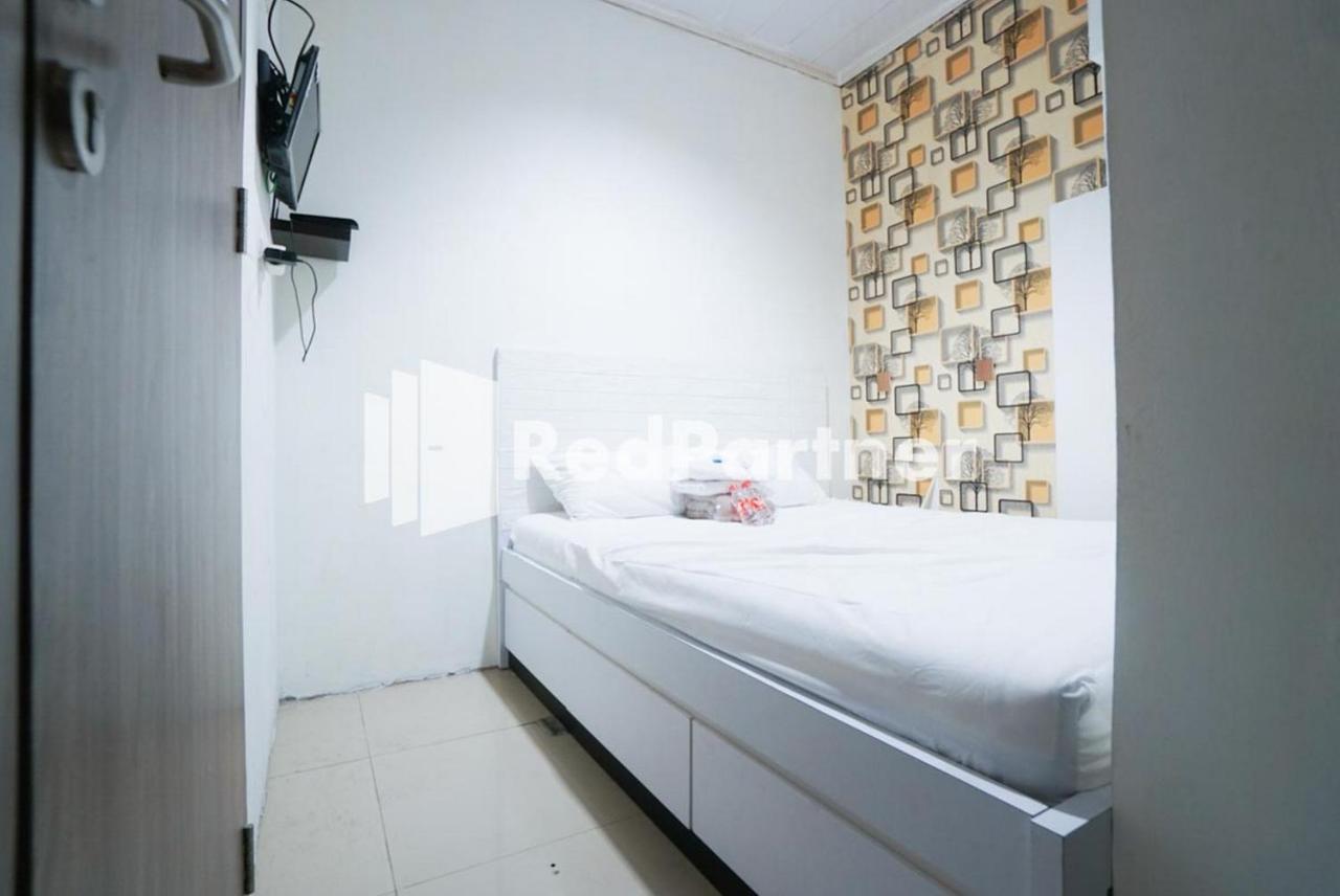 ג'קרטה Eascot Hotel Mitra Reddoorz מראה חיצוני תמונה
