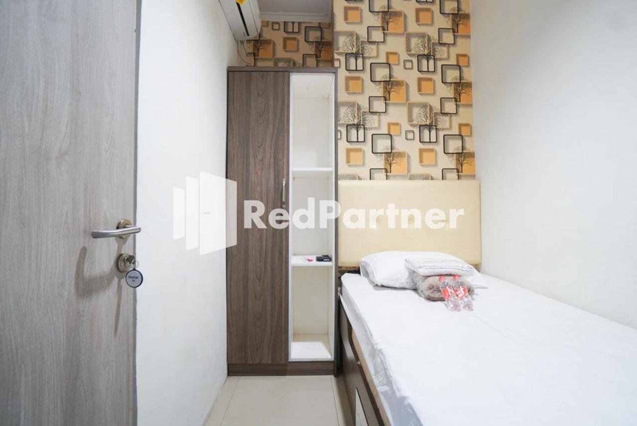 ג'קרטה Eascot Hotel Mitra Reddoorz מראה חיצוני תמונה